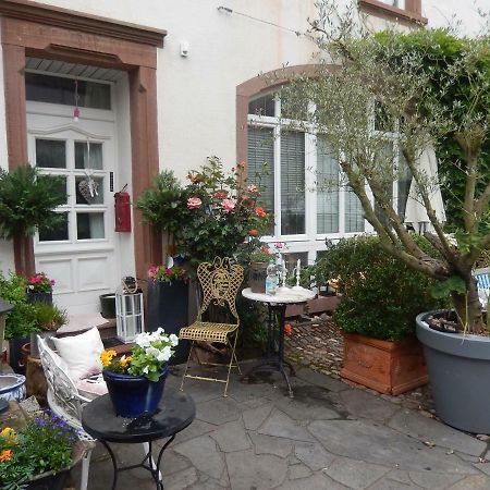 Apartment Altes Winzerhaus Osann-Monzel Buitenkant foto